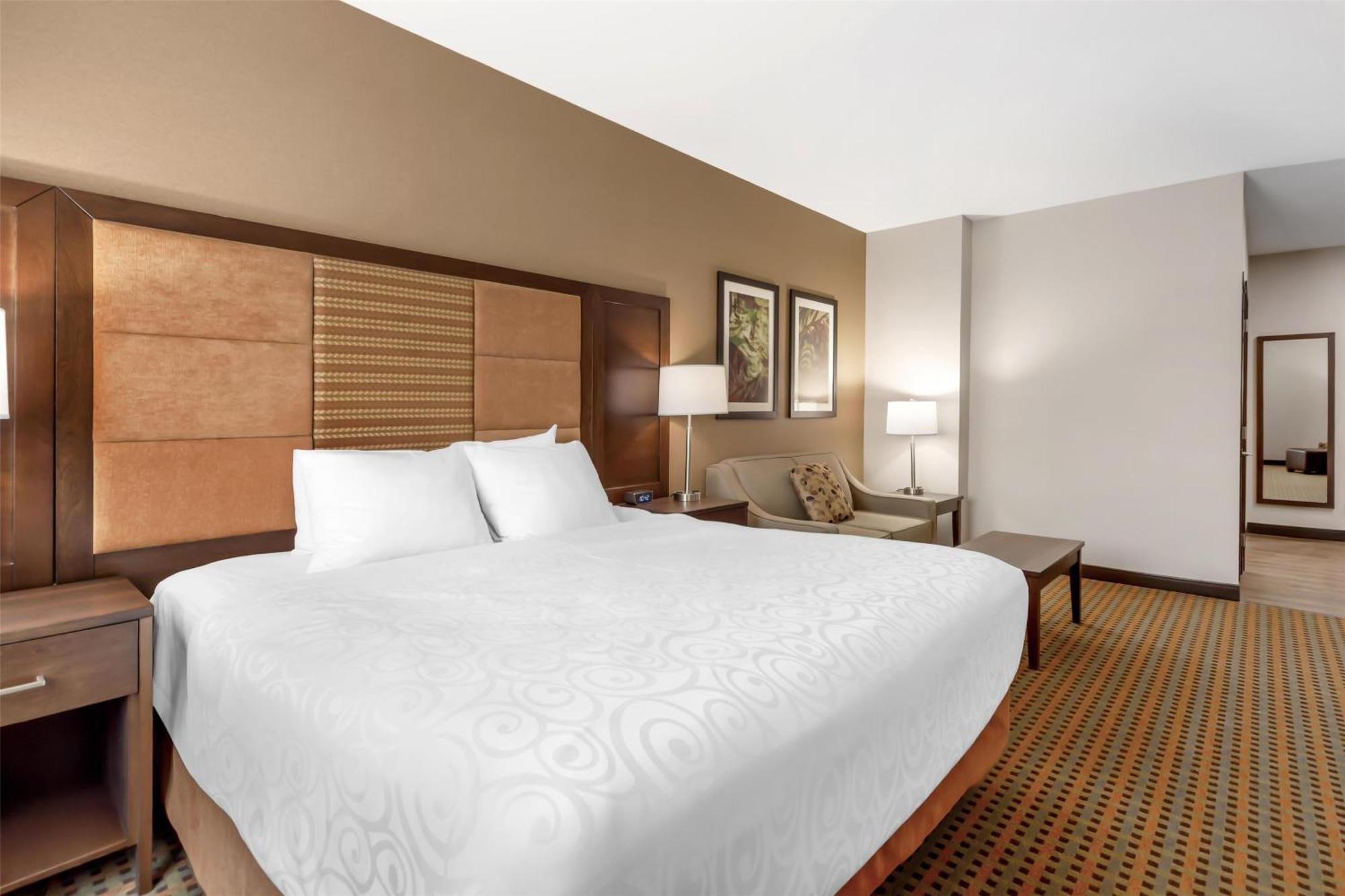 Best Western Plus Hinton Inn & Suites Kültér fotó