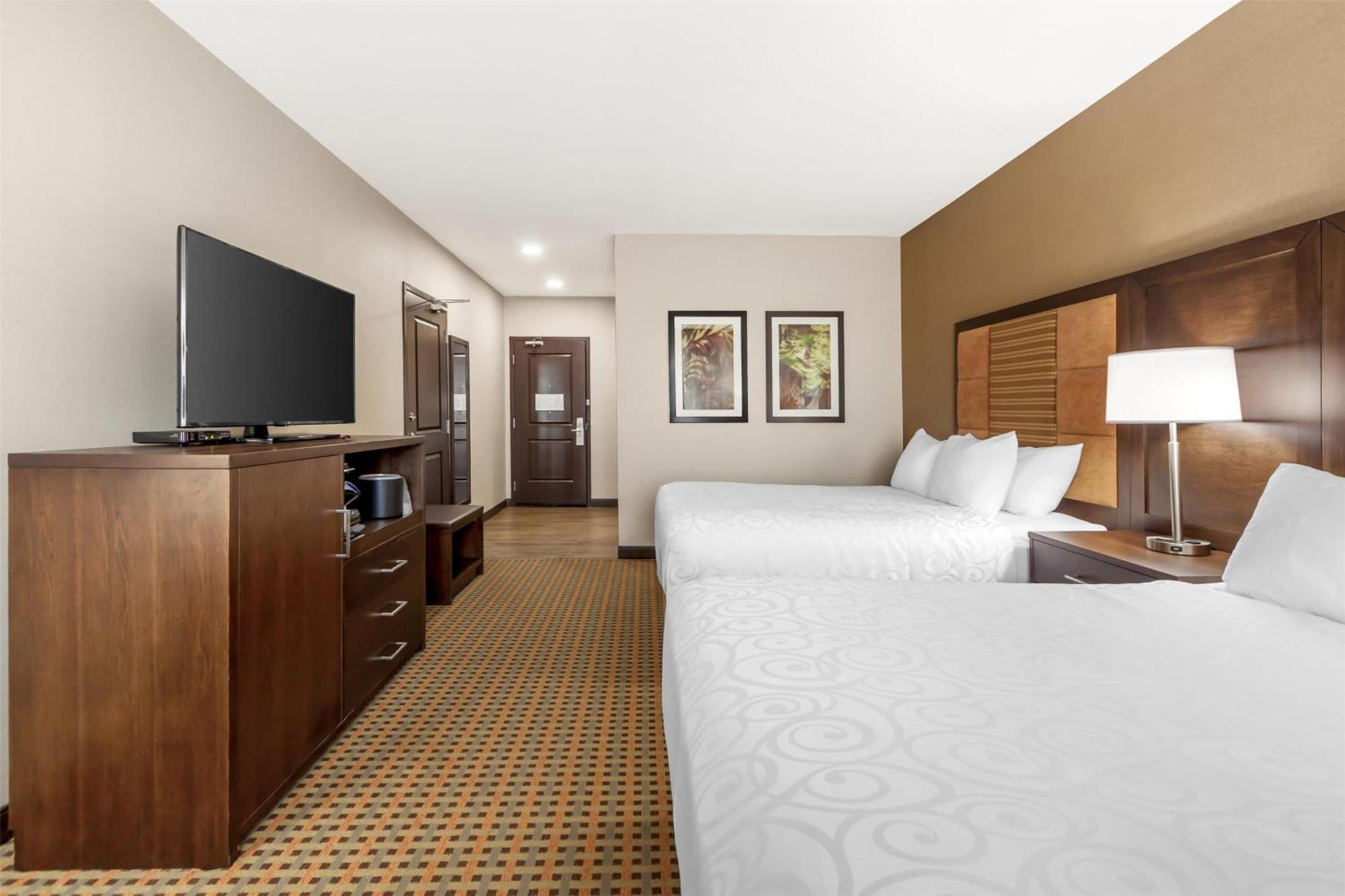 Best Western Plus Hinton Inn & Suites Kültér fotó
