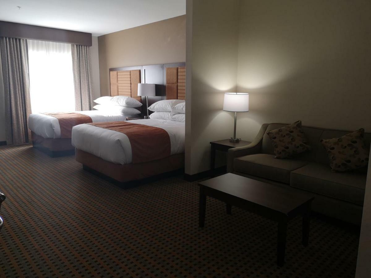 Best Western Plus Hinton Inn & Suites Kültér fotó